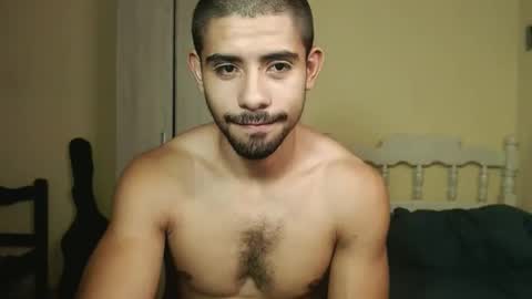 Ulises Gomez online show from February 7, 11:55 pm