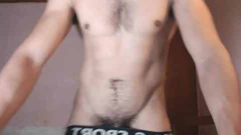 Ulises Gomez online show from March 11, 11:59 pm