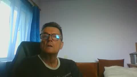 ulmeni4 online show from June 4, 2:45 pm