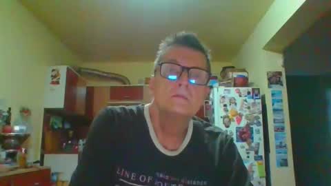 ulmeni4 online show from June 10, 12:00 am