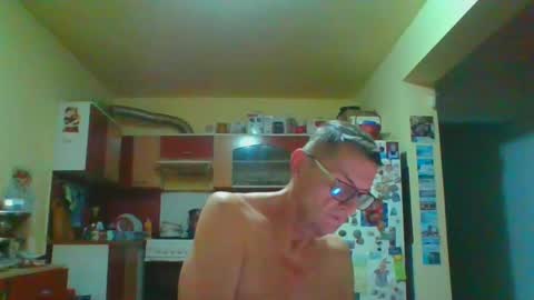 ulmeni4 online show from June 26, 12:15 am