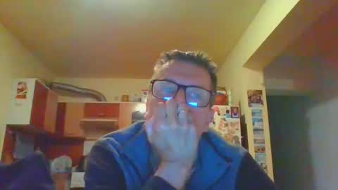 ulmeni7 online show from March 28, 6:51 pm