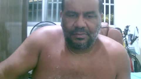 Snapshot of ulmo_br chatting on February 10, 1:57 am ulmo_br online show from February 10, 1:57 am