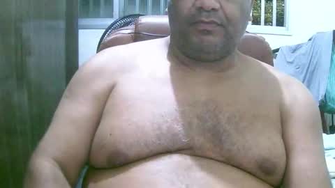 Snapshot of ulmo_br chatting on September 10, 12:10 am ulmo_br online show from September 10, 12:10 am