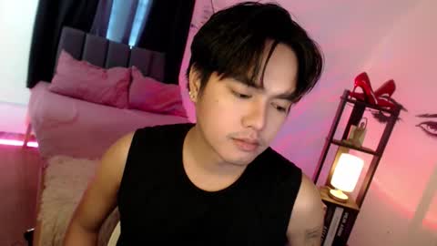 Snapshot of ultimatesexytrans chatting on October 12, 11:59 pm Alex online show from October 12, 11:59 pm