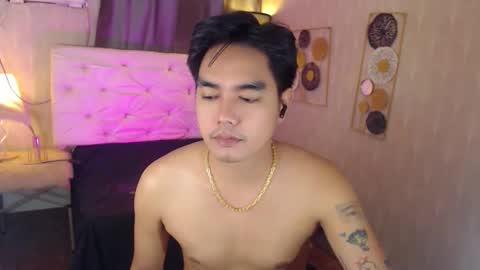 Snapshot of ultimatesexytrans chatting on November 23, 4:51 pm Alex online show from November 23, 4:51 pm