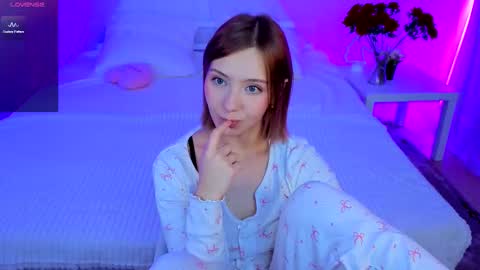 Snapshot of umpa_lummpa_ chatting on November 11, 11:10 am umpa_lummpa_ online show from November 11, 11:10 am