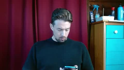 Andrew online show from November 17, 9:42 pm