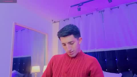 un_sluttyy online show from January 12, 11:37 am