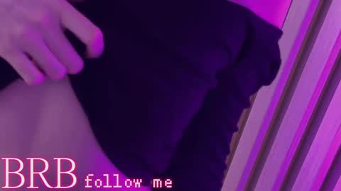 Snapshot of una_medisson chatting on February 19, 4:44 pm Una online show from February 19, 4:44 pm