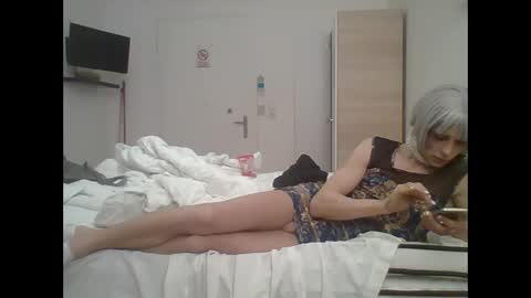 Snapshot of unadiosa chatting on February 4, 5:19 pm unadiosa online show from February 4, 5:19 pm