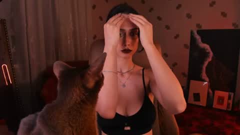 unaericaabistrong online show from June 18, 8:02 pm