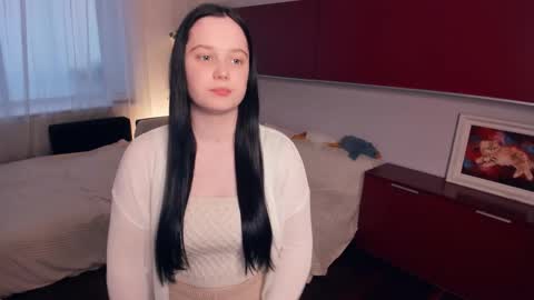 Snapshot of unahuotari chatting on March 2, 1:40 pm Lyna online show from March 2, 1:40 pm