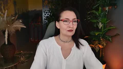 UnaTera online show from January 18, 9:24 am