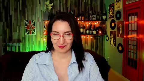 UnaTera online show from April 20, 6:16 am