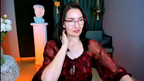 Snapshot of unatera chatting on May 15, 6:31 am UnaTera online show from May 15, 6:31 am