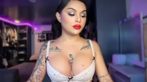 Lady tan online show from April 27, 1:03 am