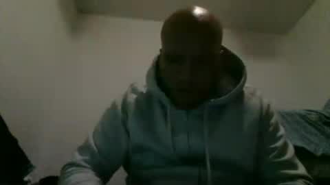 Snapshot of uncle_seabiscuit chatting on July 2, 5:13 am Chris online show from July 2, 5:13 am