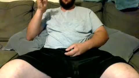 Snapshot of uncutbluecollarcock chatting on September 17, 10:06 am Uncut Rod online show from September 17, 10:06 am