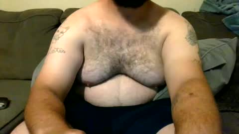 Snapshot of uncutbluecollarcock chatting on October 7, 10:01 am Uncut Rod online show from October 7, 10:01 am