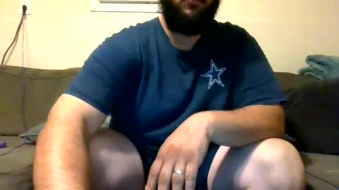 Snapshot of uncutbluecollarcock chatting on October 29, 9:33 am Uncut Rod online show from October 29, 9:33 am