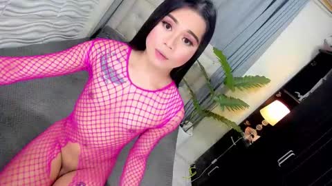 unforgetableasiancock online show from December 21, 9:55 pm