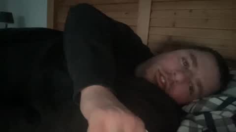 Snapshot of ungerisland chatting on January 3, 9:36 pm ungerisland online show from January 3, 9:36 pm