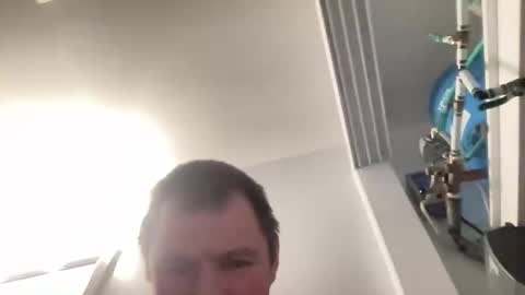 Snapshot of ungerisland chatting on January 16, 2:41 am ungerisland online show from January 16, 2:41 am