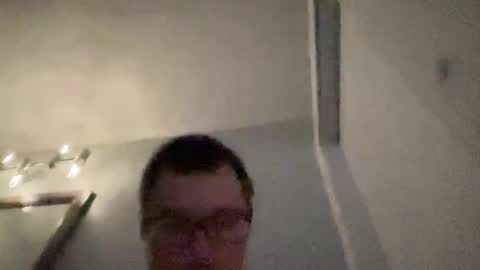 Snapshot of ungerisland chatting on February 24, 12:52 am ungerisland online show from February 24, 12:52 am