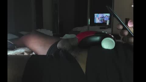 Snapshot of uniballboy chatting on February 26, 8:04 am Uni Ball online show from February 26, 8:04 am