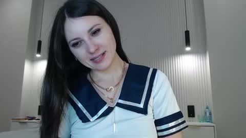 Snapshot of uninvited_raccoon chatting on March 1, 10:53 pm uninvited_raccoon online show from March 1, 10:53 pm