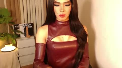 Snapshot of unique_taste69 chatting on October 30, 4:19 pm Miss Andrea online show from October 30, 4:19 pm