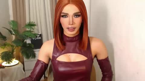 Snapshot of unique_taste69 chatting on November 16, 5:40 pm Miss Andrea online show from November 16, 5:40 pm