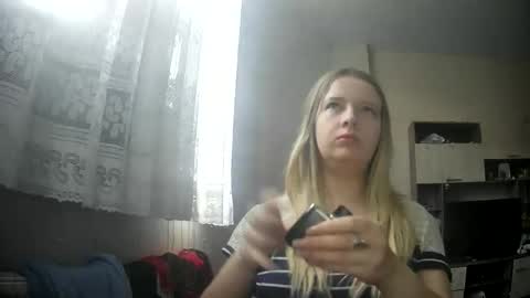 Snapshot of universeemily chatting on October 11, 9:08 am UniverseEmily online show from October 11, 9:08 am