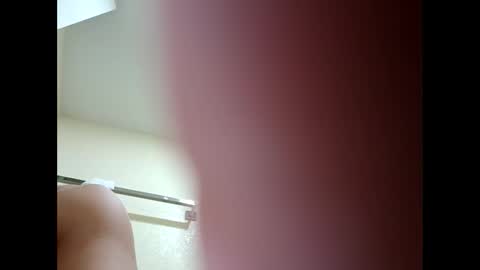 unknownpeopl online show from January 27, 12:48 pm