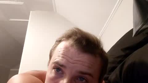 unknownpeopl online show from June 1, 1:51 am
