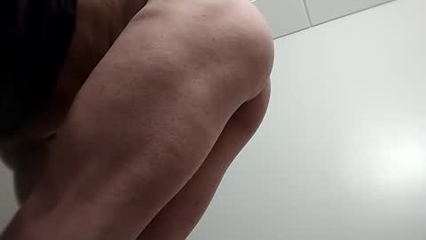 unmeasuredcave25 online show from November 14, 1:15 am