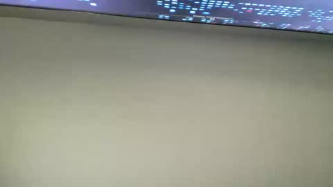 Snapshot of unnamedguyone chatting on November 15, 2:09 am unnamedguyone online show from November 15, 2:09 am