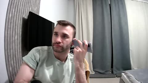 Snapshot of unnknow2024 chatting on March 2, 8:40 pm SlavaVibes online show from March 2, 8:40 pm