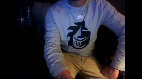 untouchableace84 online show from October 12, 7:13 pm