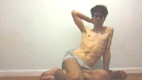 Snapshot of upsetboy chatting on November 30, 7:18 pm deaf mute boy online show from November 30, 7:18 pm