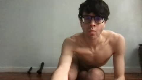 Snapshot of upsetboy chatting on February 12, 6:14 pm deaf mute boy online show from February 12, 6:14 pm