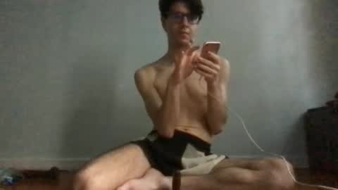 Snapshot of upsetboy chatting on February 27, 6:52 pm deaf mute boy online show from February 27, 6:52 pm