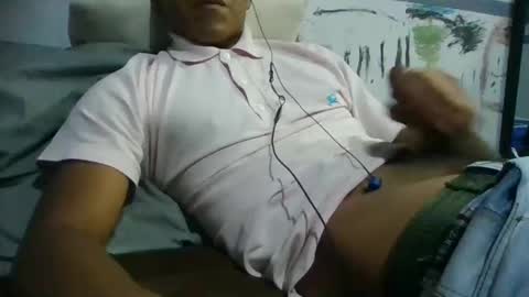 Snapshot of ur855224 chatting on February 5, 7:13 am EL CAMA online show from February 5, 7:13 am