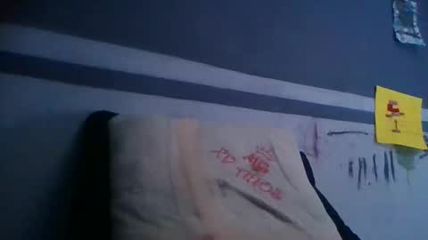 Snapshot of ur855224 chatting on February 11, 7:24 am EL CAMA online show from February 11, 7:24 am