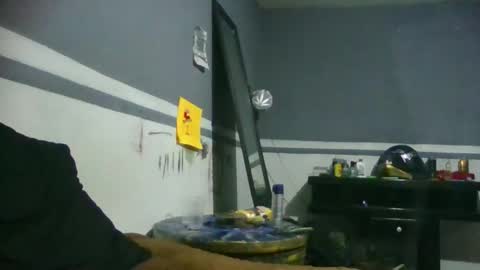 Snapshot of ur855224 chatting on March 8, 8:18 am EL CAMA online show from March 8, 8:18 am