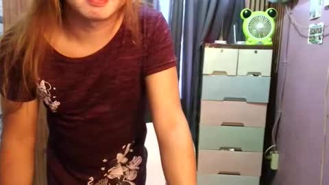ur_asian_wife6969 online show from April 21, 1:42 am