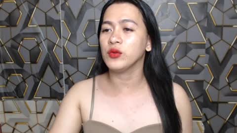 Snapshot of ur_asianpretty chatting on June 13, 3:48 am Aya online show from June 13, 3:48 am