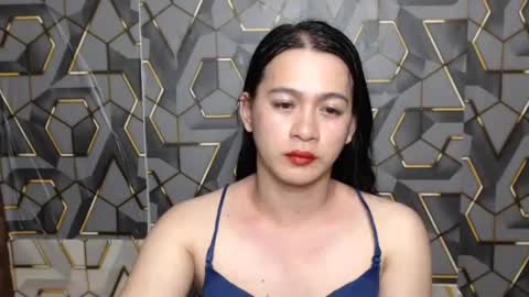 Snapshot of ur_asianpretty chatting on June 19, 7:17 pm Aya online show from June 19, 7:17 pm