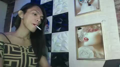 Snapshot of ur_chrizzy_fav chatting on October 16, 3:02 pm chrizzy online show from October 16, 3:02 pm